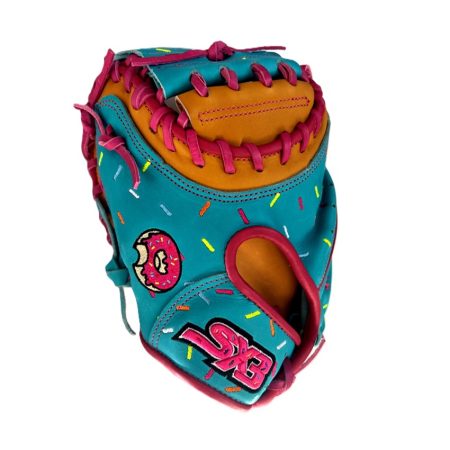 33.50" Solid Catchers Mitt (Lefty)